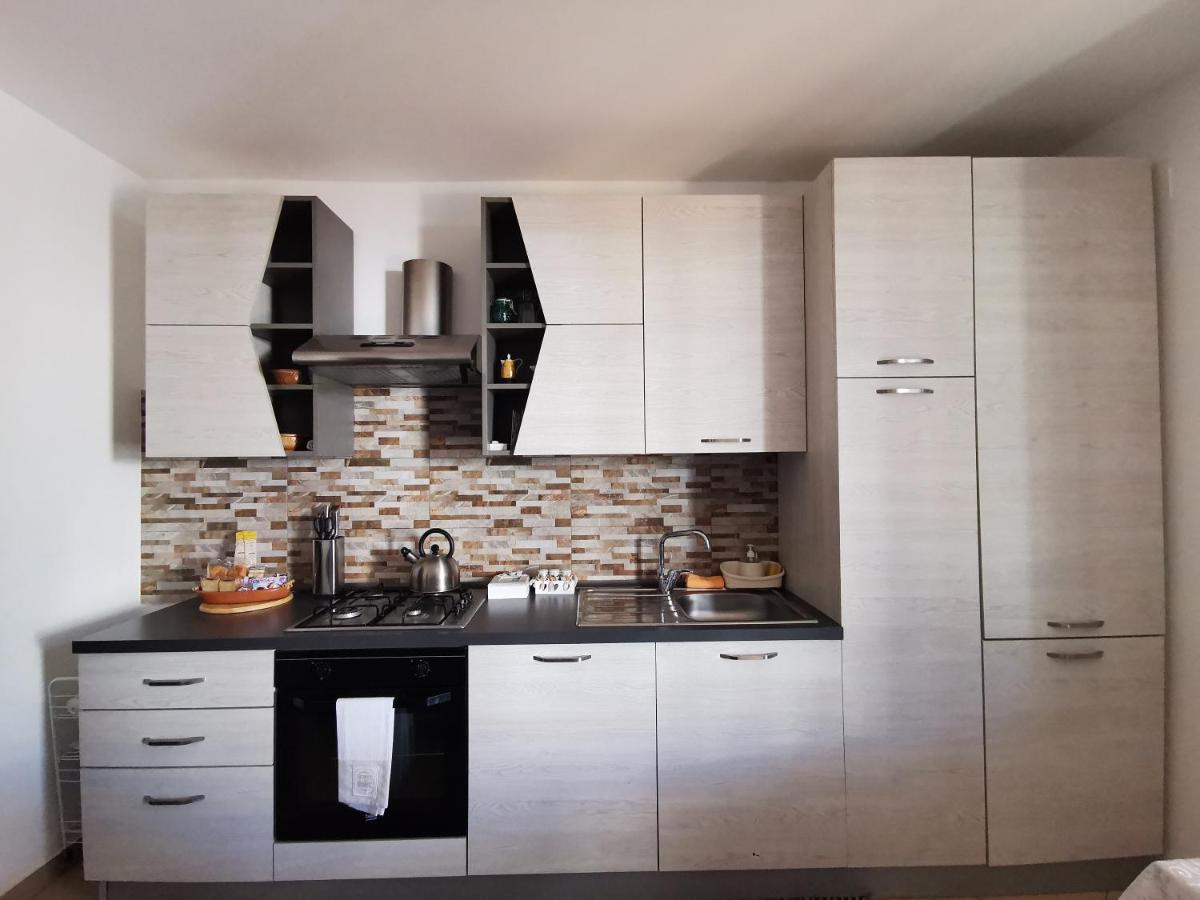 "Maretna" Apartman Mascali Kültér fotó
